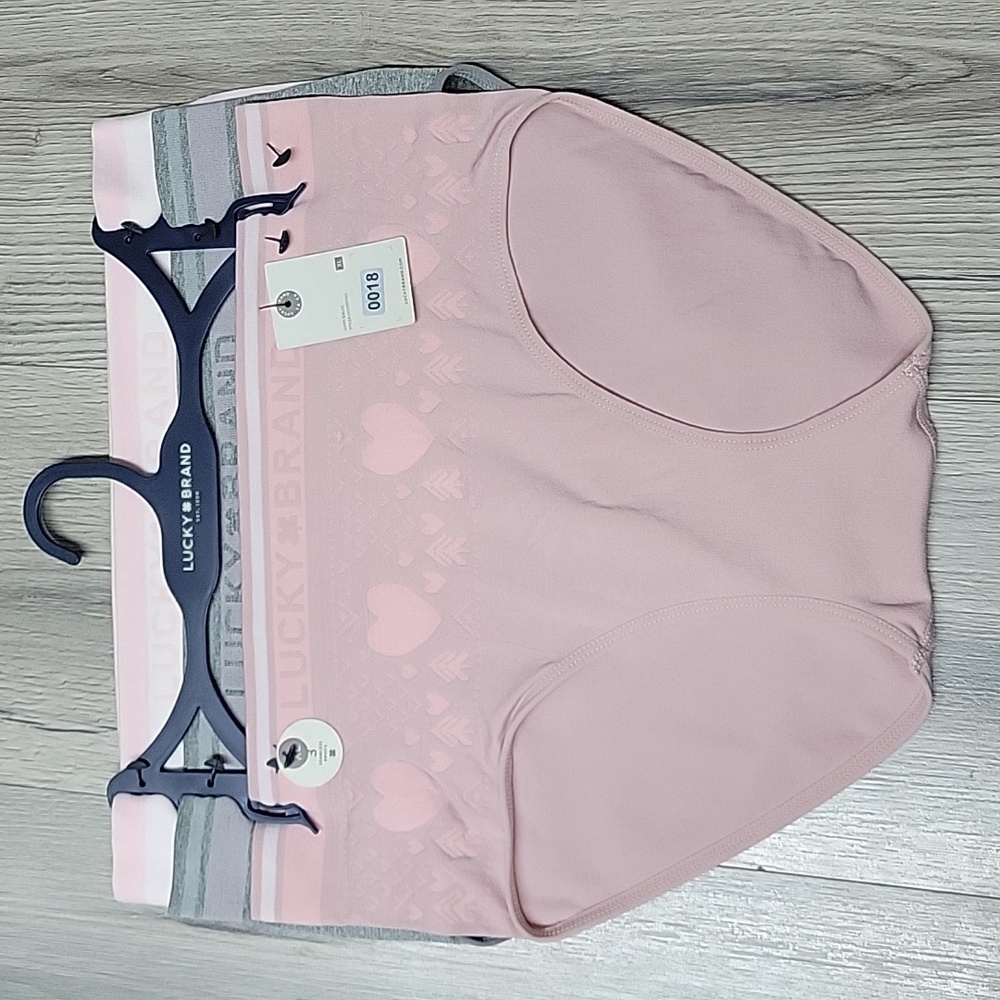 LUCKY BRAND BRIEFS.